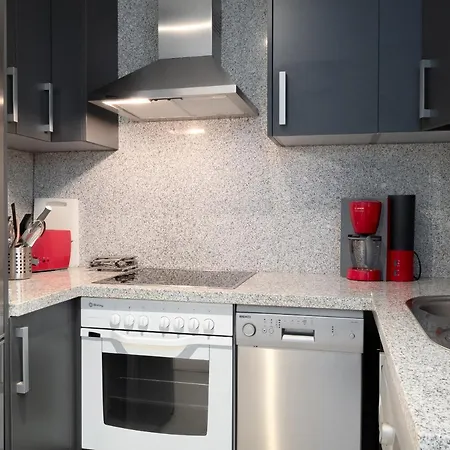 2051-new 3 Bedrooms On Golf Apartment *