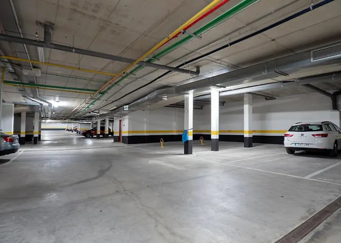 2051-new 3 Bedrooms On Golf *